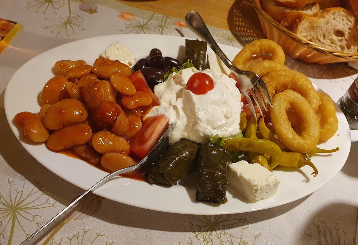 Djk Restaurant 'zum Petros'-7